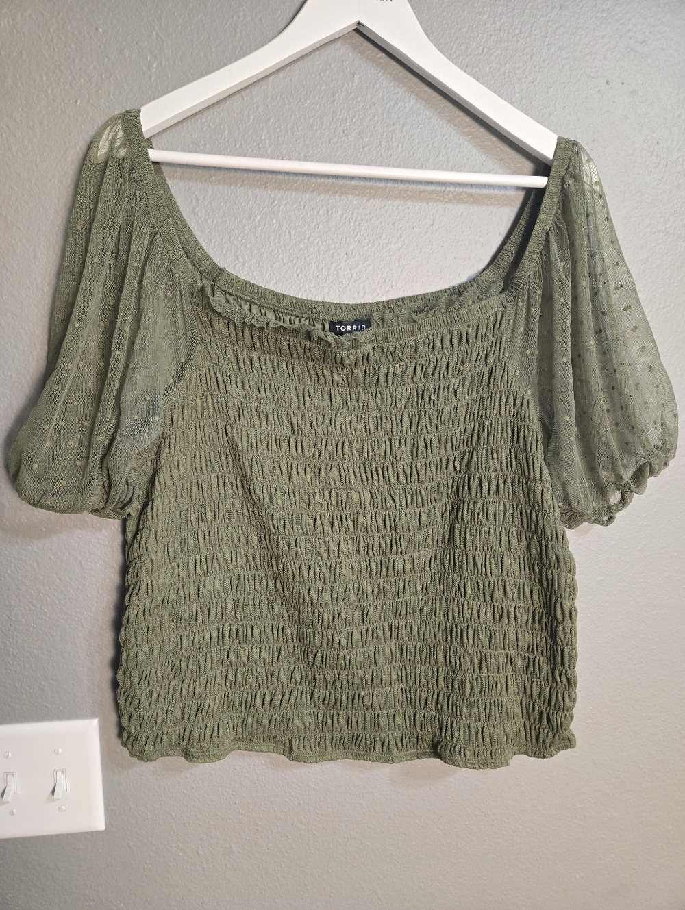 Torrid Olive Green Smocked Cropped Top With Sheer Sleeves Size 3X